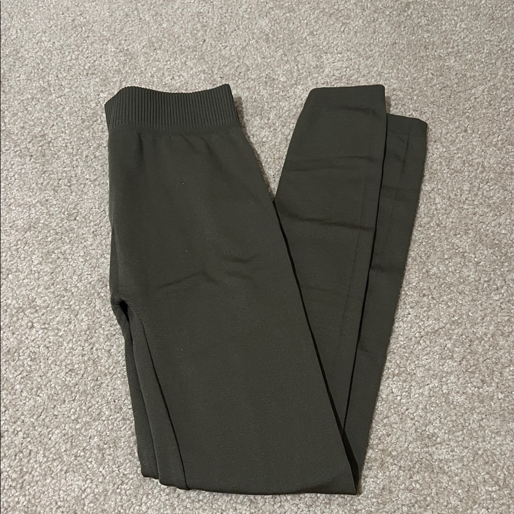 Charlotte Russe Olive Green Ribbed-Waist Leggings